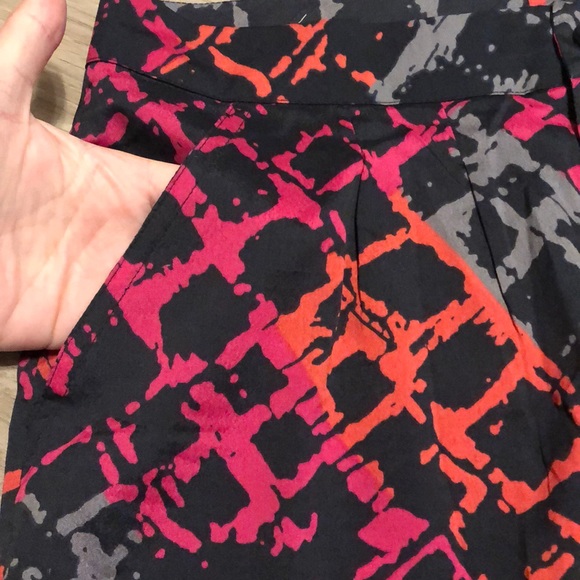 *TWO* GAP skirts. One is BNWT, other is BNWOT. - Picture 9 of 13